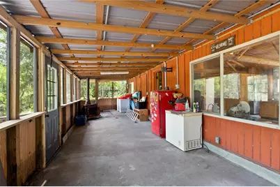 6410 Amelia Lane, Dade City, FL 33523 - Photo 31