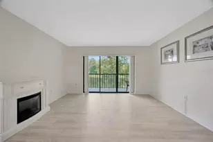 3134 Lake Pine Way, Tarpon Springs, FL 34688 - Photo 3