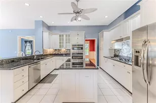 7512 Oak Tree Ln, Spring Hill, FL 34607 - Photo 33