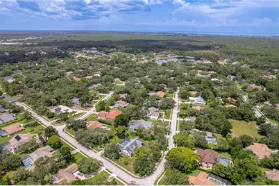 7512 Oak Tree Lane, Spring Hill, FL 34607 - Photo 11