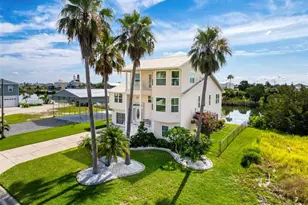 3342 Turks Cap Dr, Hernando Beach, FL 34607 - Photo 9