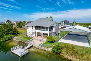 3342 Turks Cap Dr, Hernando Beach, FL 34607 - Photo 5