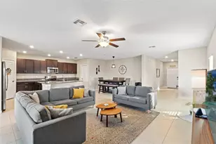 313 Argyll Dr, Spring Hill, FL 34609 - Photo 17