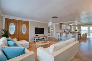 13637 Lagoon Dr, Hudson, FL 34667 - Photo 9