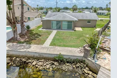 13637 Lagoon Drive, Hudson, FL 34667 - Photo 33