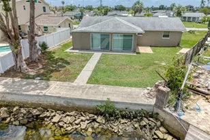 13637 Lagoon Dr, Hudson, FL 34667 - Photo 33