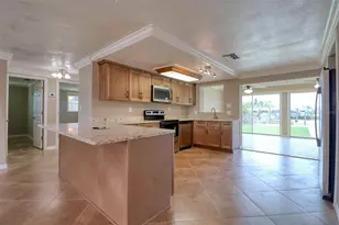 13637 Lagoon Dr, Hudson, FL 34667 - Photo 13