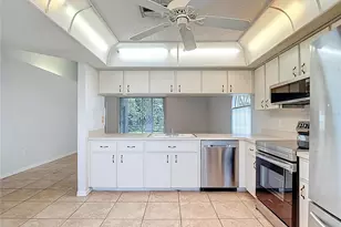 11029 Bentwood Ct, New Port Richey, FL 34654 - Photo 15