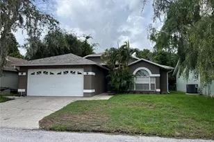 11029 Bentwood Ct, New Port Richey, FL 34654 - Photo 1