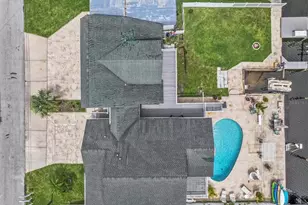 3337 Mangrove Dr, Hernando Beach, FL 34607 - Photo 7