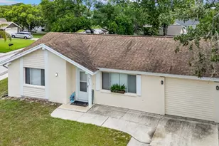 12401 Gunstock Ln, Hudson, FL 34667 - Photo 3