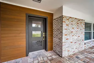 409 S Barbara Ln, Tampa, FL 33609 - Photo 5