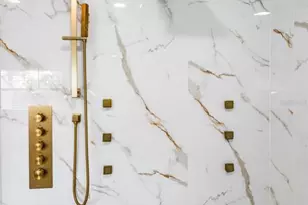 409 S Barbara Ln, Tampa, FL 33609 - Photo 9