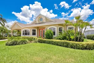 4716 Pinnacle Dr, Bradenton, FL 34208 - Photo 3