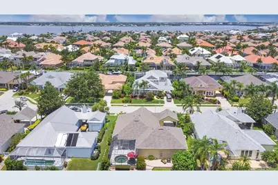 4716 Pinnacle Drive, Bradenton, FL 34208 - Photo 43