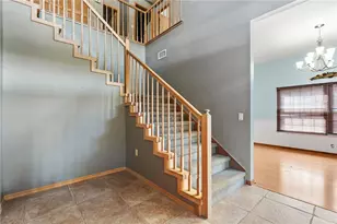 8057 Moonlight Ln, New Port Richey, FL 34654 - Photo 3