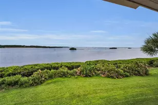 1813 Mariner Dr, Tarpon Springs, FL 34689 - Photo 21