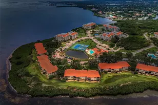 1813 Mariner Dr, Tarpon Springs, FL 34689 - Photo 3