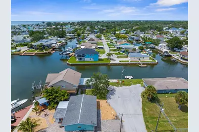 13825 San Juan Avenue, Hudson, FL 34667 - Photo 9