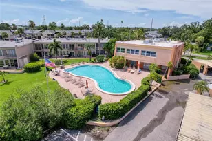 225 Country Club Dr, Largo, FL 33771 - Photo 21