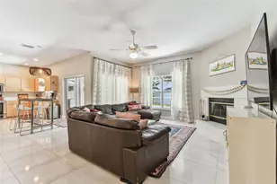 1120 Bluffs Cir, Dunedin, FL 34698 - Photo 13