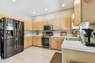 1120 Bluffs Cir, Dunedin, FL 34698 - Photo 19