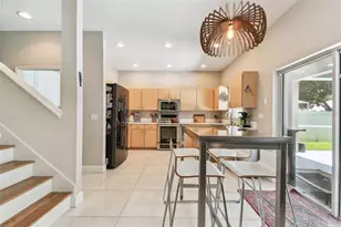 1120 Bluffs Cir, Dunedin, FL 34698 - Photo 23