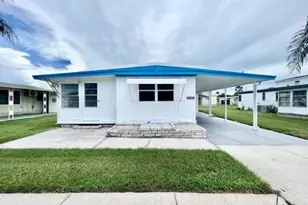 10826 Tioga Dr, Port Richey, FL 34668 - Photo 1