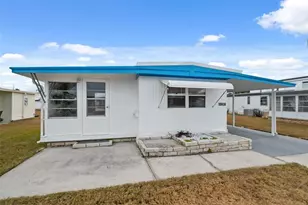 10826 Tioga Dr, Port Richey, FL 34668 - Photo 3