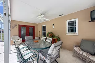 2124 Little Peach Ct, Spring Hill, FL 34608 - Photo 41