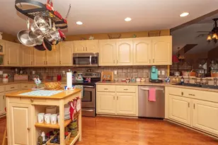 17852 Fancy Ln, Hudson, FL 34667 - Photo 11