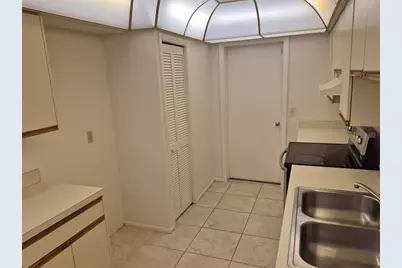 1306 Golfview Drive #1306, Tarpon Springs, FL 34689 - Photo 7