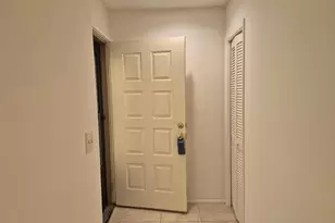 1306 Golf View Dr, Tarpon Springs, FL 34689 - Photo 3