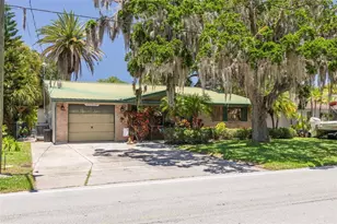 8633 Old Post Rd, Port Richey, FL 34668 - Photo 25