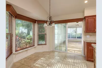 7328 Sugarbush Drive, Spring Hill, FL 34606 - Photo 9