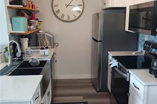 10263 Gandy Blvd N, Saint Petersburg, FL 33702 - Photo 11