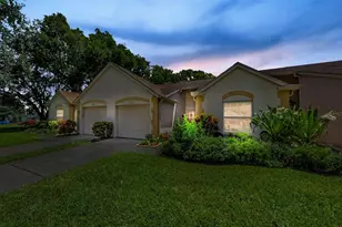 11516 Versailles Ln, Port Richey, FL 34668 - Photo 5