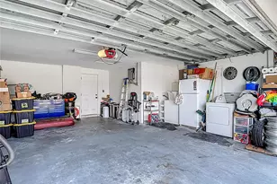 10905 Scenic Dr, Port Richey, FL 34668 - Photo 39