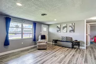 10905 Scenic Dr, Port Richey, FL 34668 - Photo 9