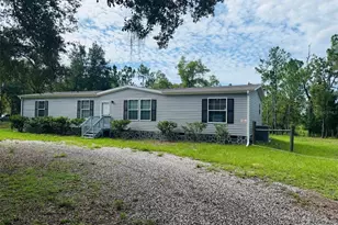 21830 SE 66th St, Morriston, FL 32668 - Photo 1