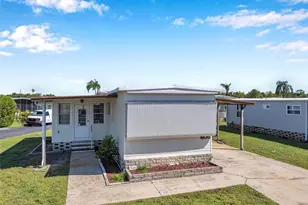 605 Mt Lancaster Ave NE, Saint Petersburg, FL 33702 - Photo 3