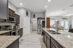 13079 Harris Hawk Rd, Weeki Wachee, FL 34614 - Photo 21