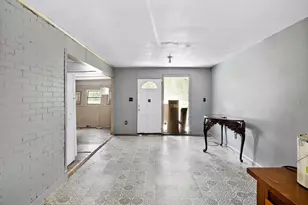 506 Roosevelt Ave, Masaryktown, FL 34604 - Photo 15