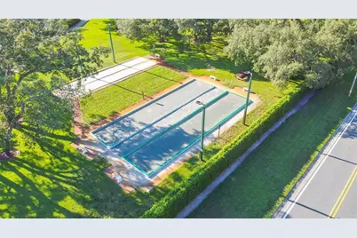 9426 Mississippi Run, Weeki Wachee, FL 34613 - Photo 27