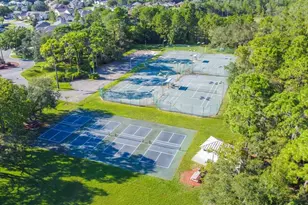 9426 Mississippi Run, Weeki Wachee, FL 34613 - Photo 33