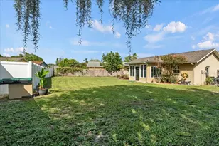 7041 Daggett Terrace, New Port Richey, FL 34655 - Photo 9