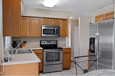 7041 Daggett Terrace, New Port Richey, FL 34655 - Photo 13