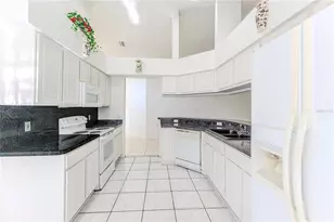 11261 McRacken Dr, Spring Hill, FL 34609 - Photo 13