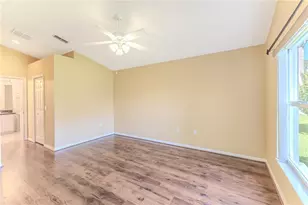 11261 McRacken Dr, Spring Hill, FL 34609 - Photo 25