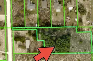 11192 Wren Rd, Weeki Wachee, FL 34614 - Photo 1